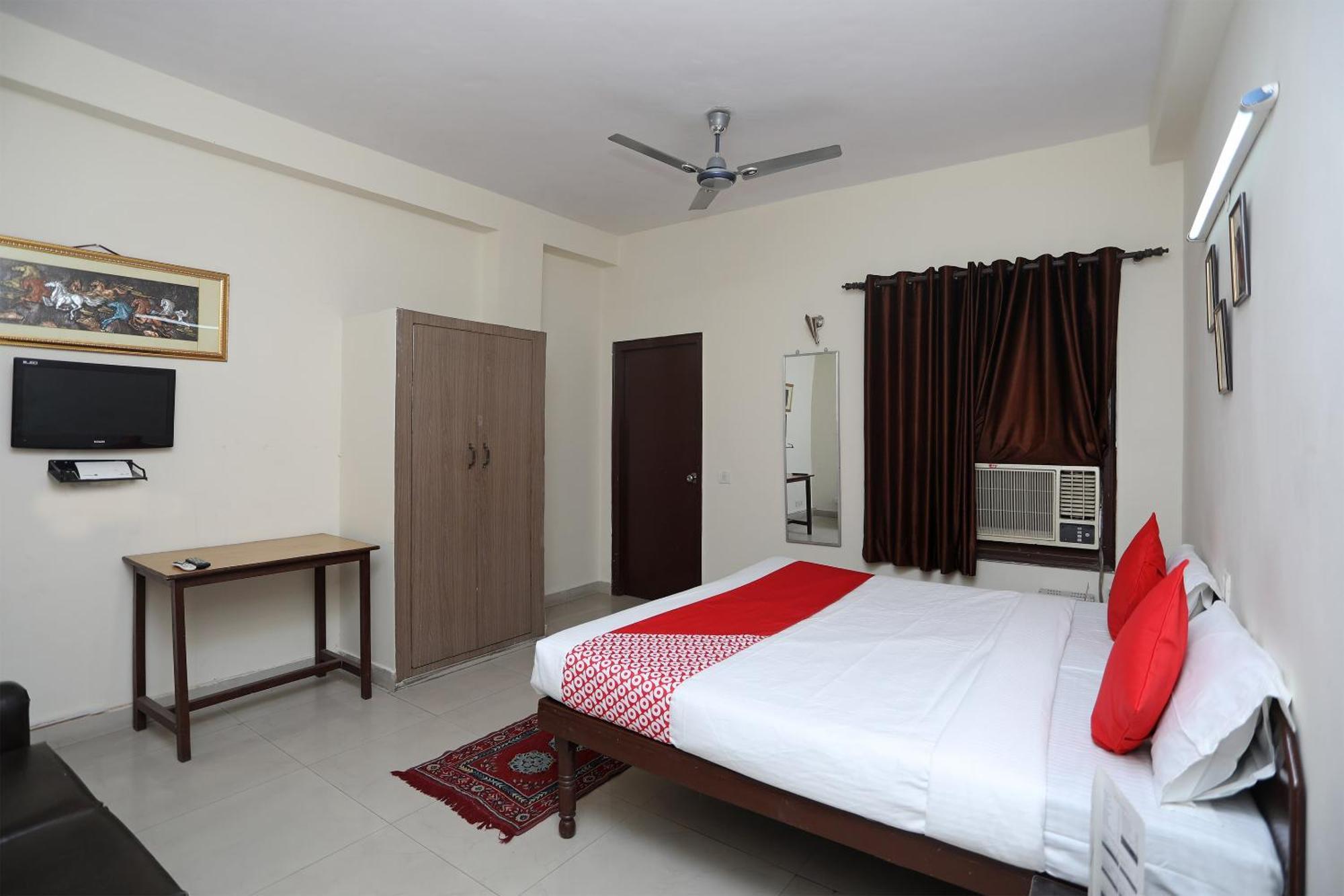 Hotel O Celebration Bnb Home Дели Экстерьер фото
